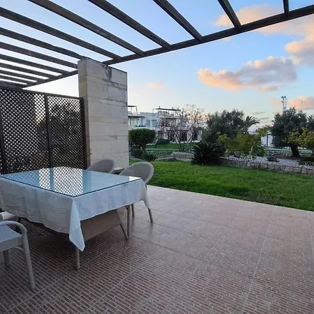 Esentepe Turtle Bay Village Apartment *